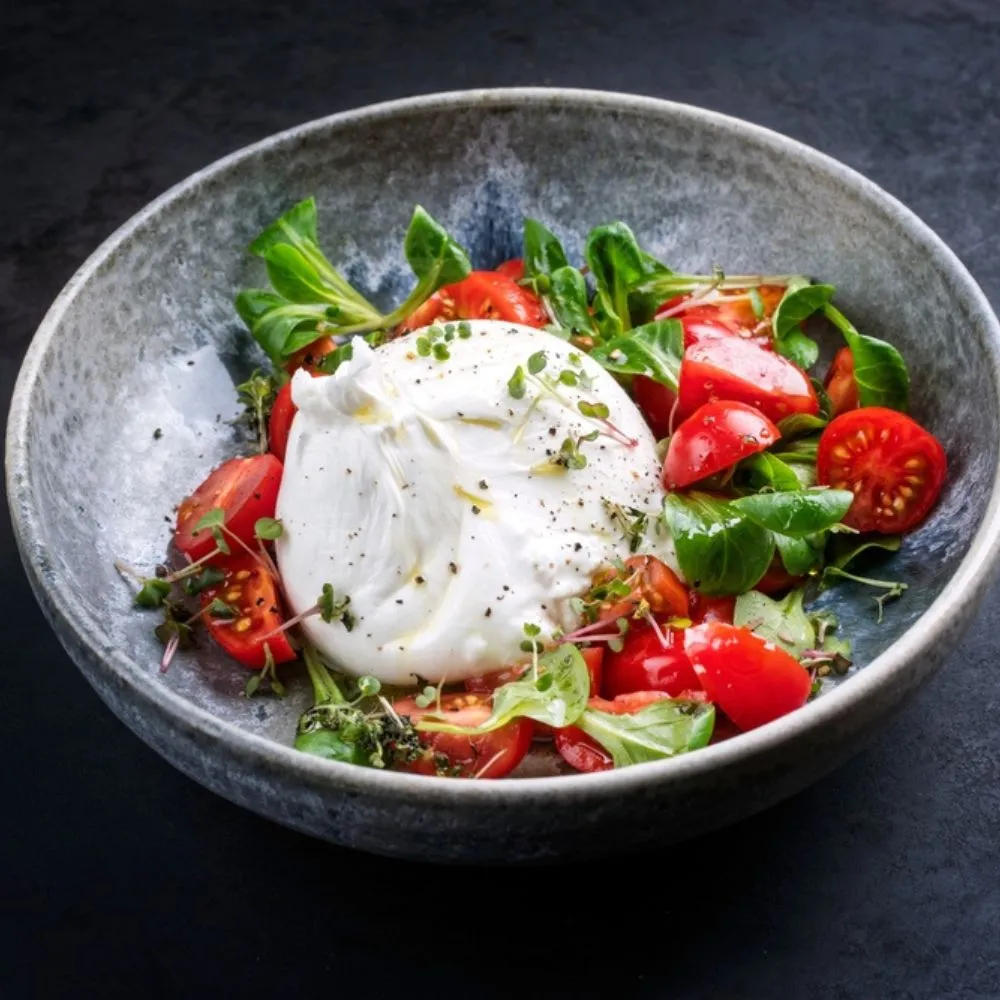 Ensalada de mozzarella y miel de flores