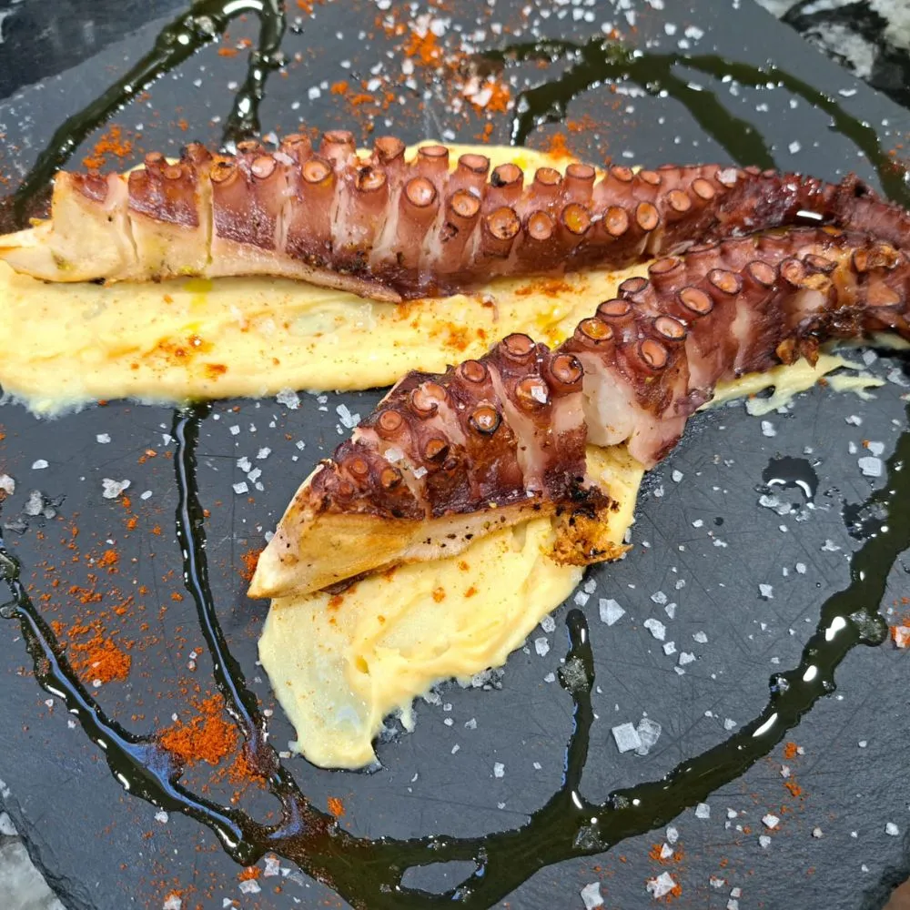 Pulpo a la brasa